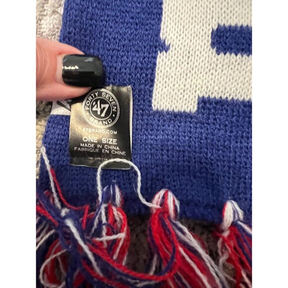 NFL New York Giants Officially Licensed Scarf Fringe 62" by 47' Brand - Picture 7 of 8